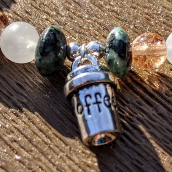 🟢Espresso Yourself Gemstone Stretch Bracelet 7" - Picture 2 of 8